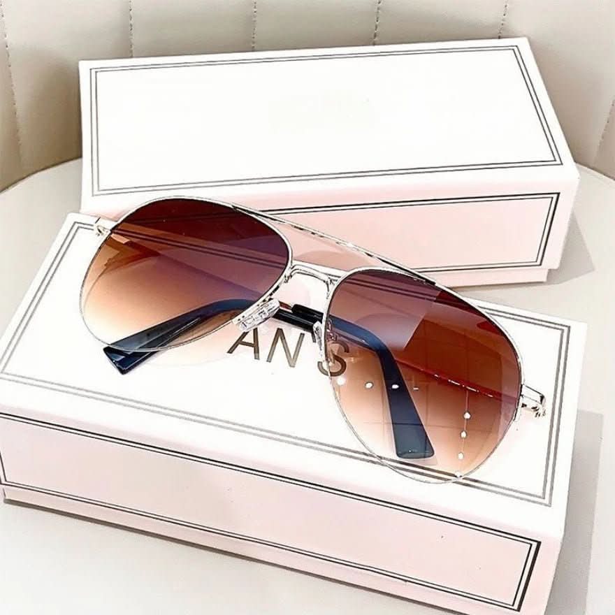 BowLift | Pilot sunglasses for men with gradient and UV400 protection