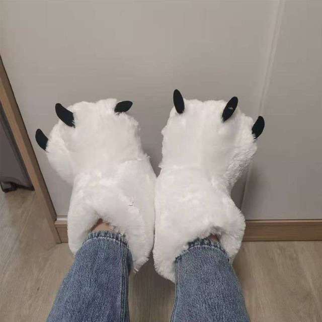 BowLift | Bear Claw Winter Furry Slippers