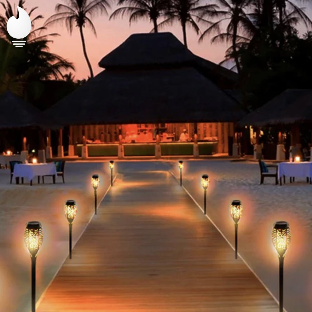 SolarGlow Garden Light – Elegant Garden Lighting LED Bowlift