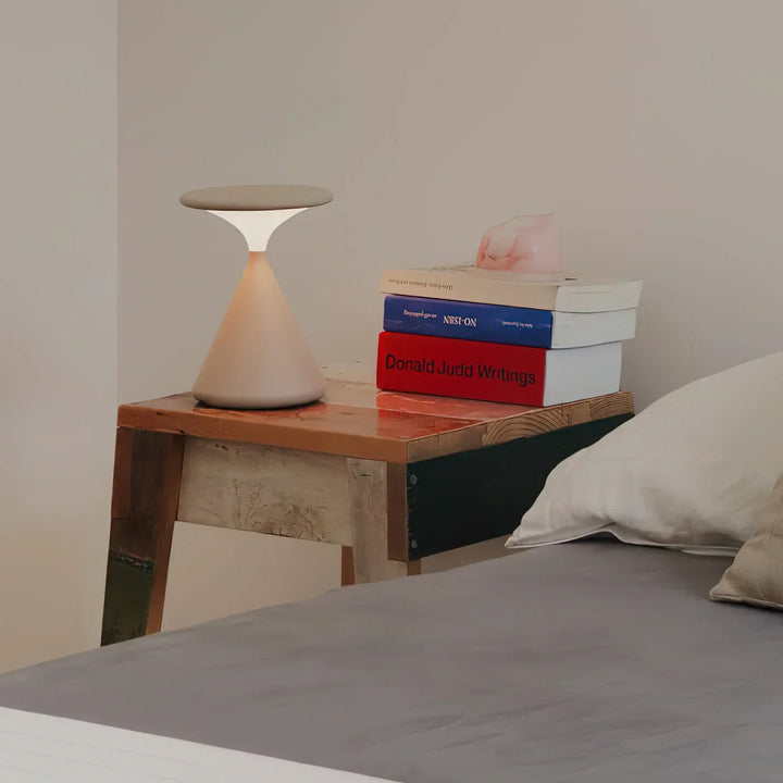 BowLift | Wireless Table Lamp Amos Hourglass