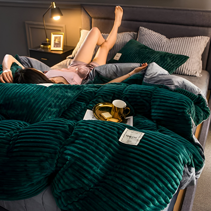 BowLift | Auric Flannel Bedding Set | Cozy Duvet Cover