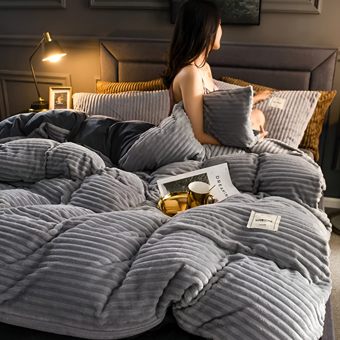 BowLift | Auric Flannel Bedding Set | Cozy Duvet Cover