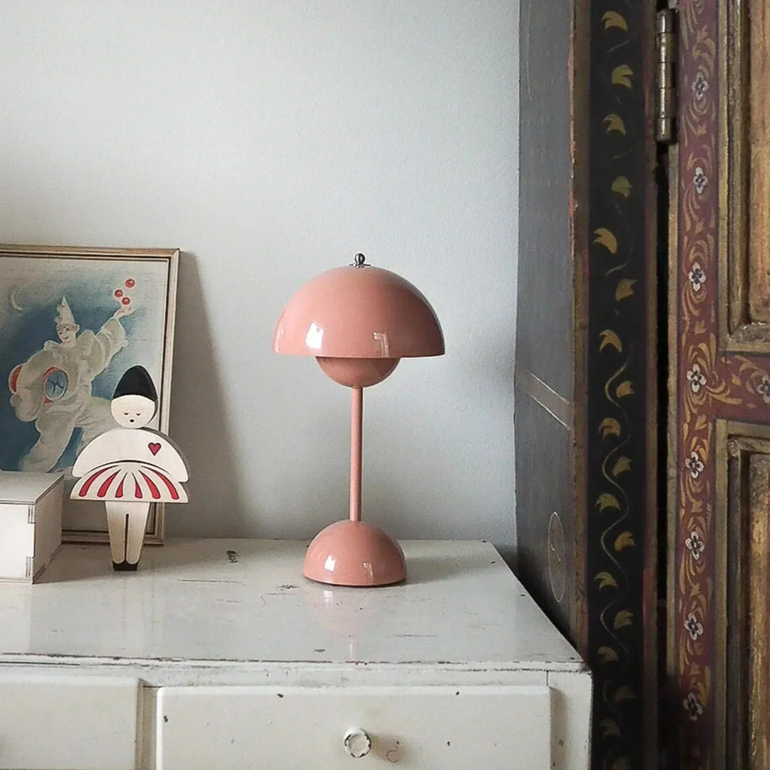 BowLift | AuroraGlo Table Lamp – Wireless LED Light