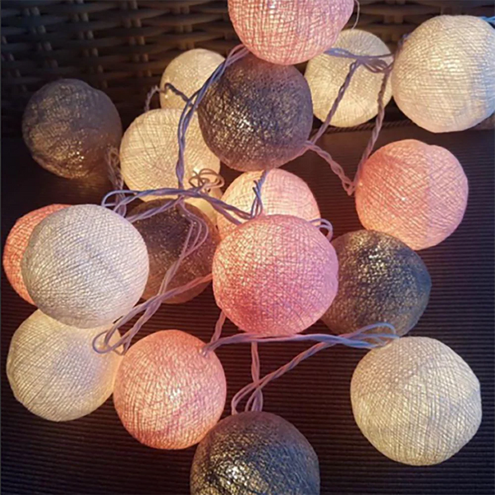 BowLift | Cotton Ball Garland