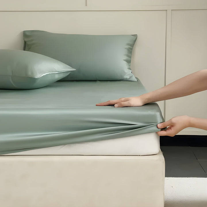 BowLift | CelesteSilk | Non-slip fitted sheet 180x200 made of silk