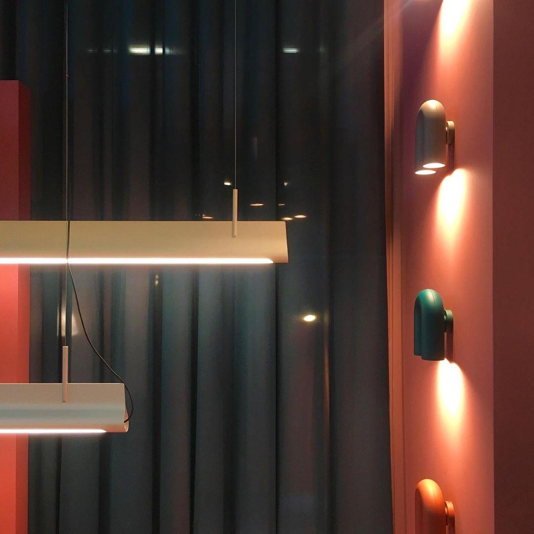 Circus Magic - Playful lighting with U-shaped modules | Bowlift