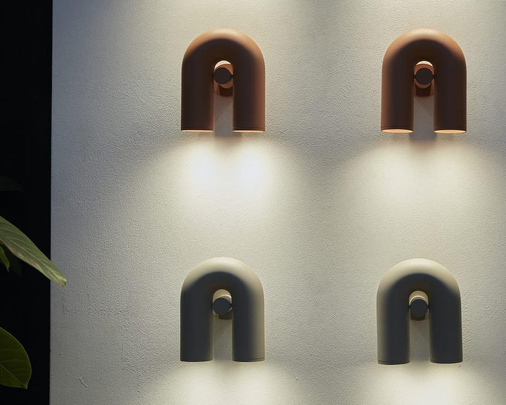 Circus Magic - Playful lighting with U-shaped modules | Bowlift