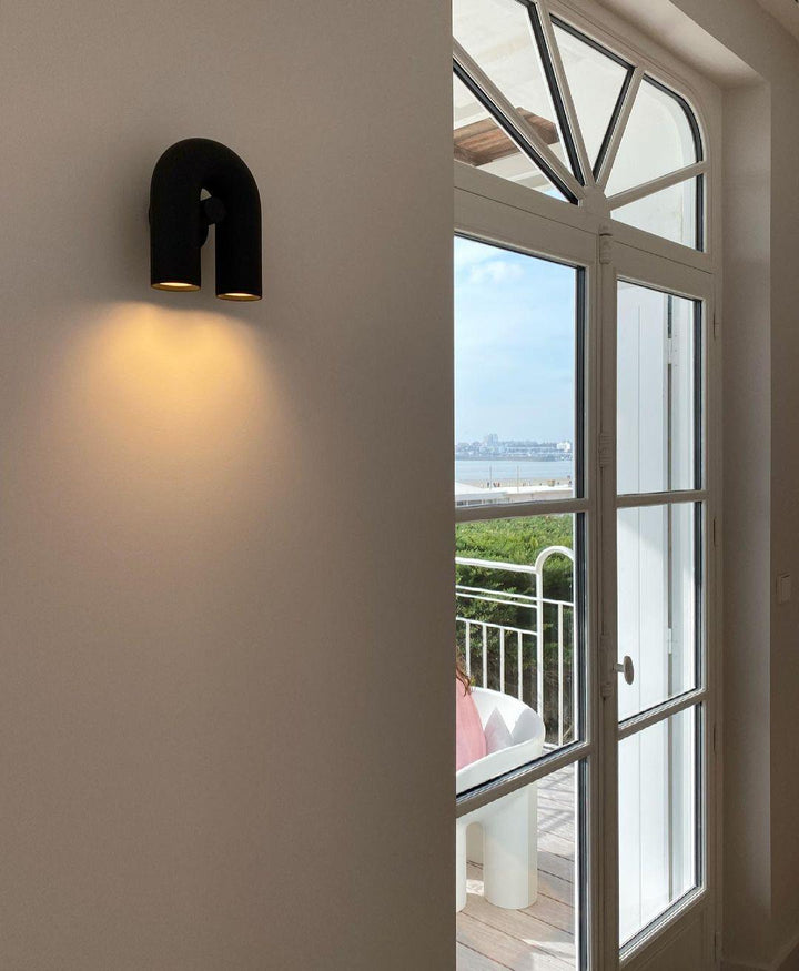 Circus Magic - Playful lighting with U-shaped modules | Bowlift