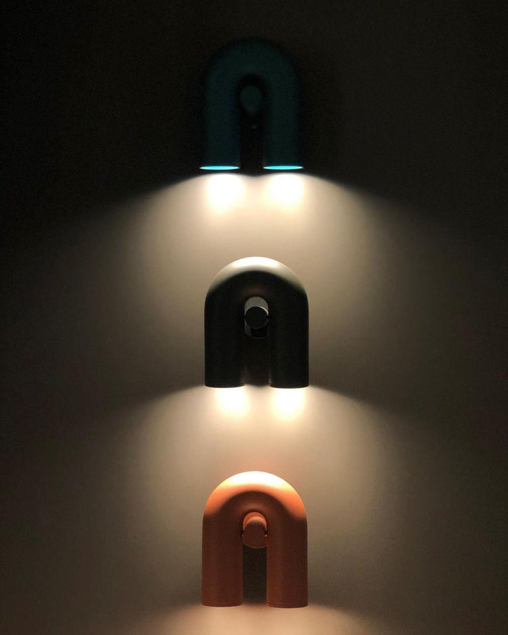 Circus Magic - Playful lighting with U-shaped modules | Bowlift