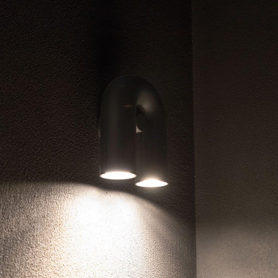 Circus Magic - Playful lighting with U-shaped modules | Bowlift