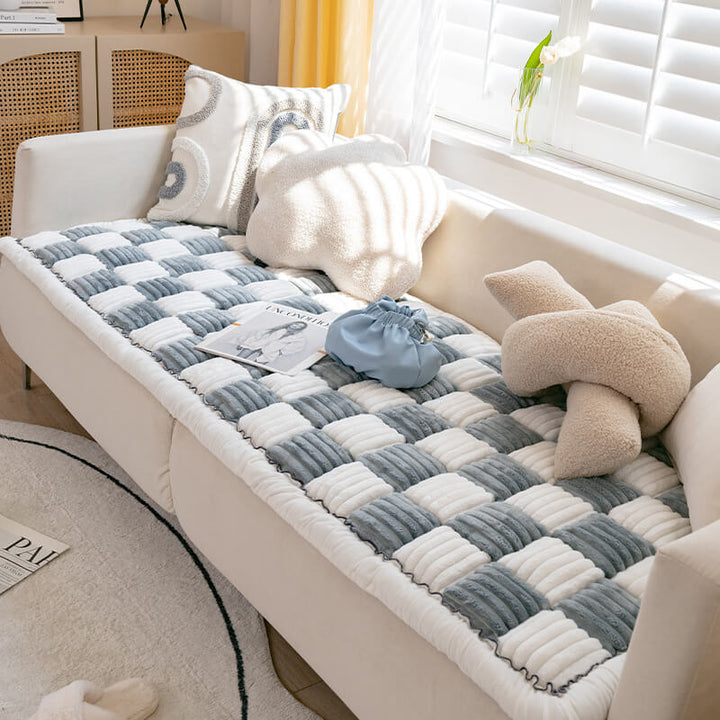 CozyCover – Elegant Blanket for Pet and Human Bowlift