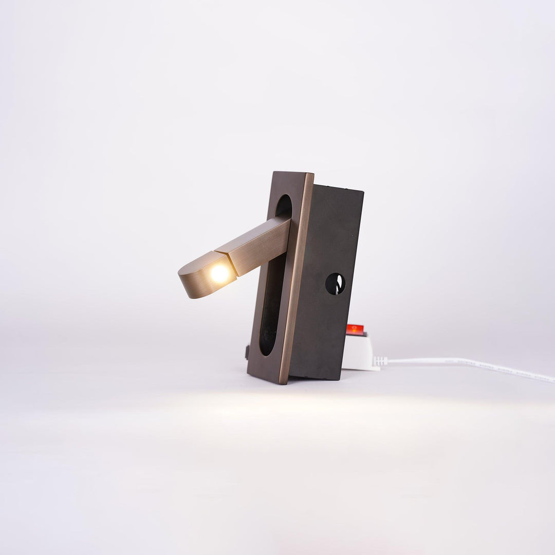 BowLift | LED Bedside Lamp LUMEVIA | 3 Light Colors | Aluminum Alloy | Ø19 cm x H8 cm | With Push Button