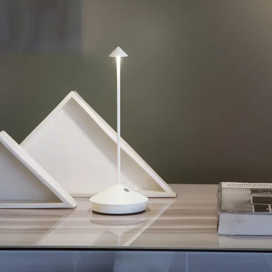Wireless LED table lamp - ModernLumin | Bowlift