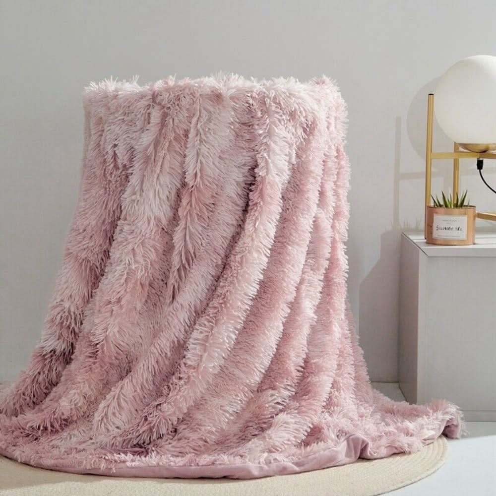 BowLift | Plush Faux Fur Blanket with Silky Touch & Elegant Fall