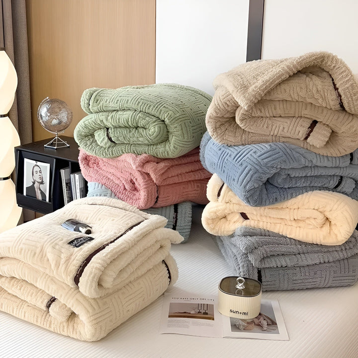 BowLift | Fluffy Fleece Blanket | Soft Breathable Throw Blanket