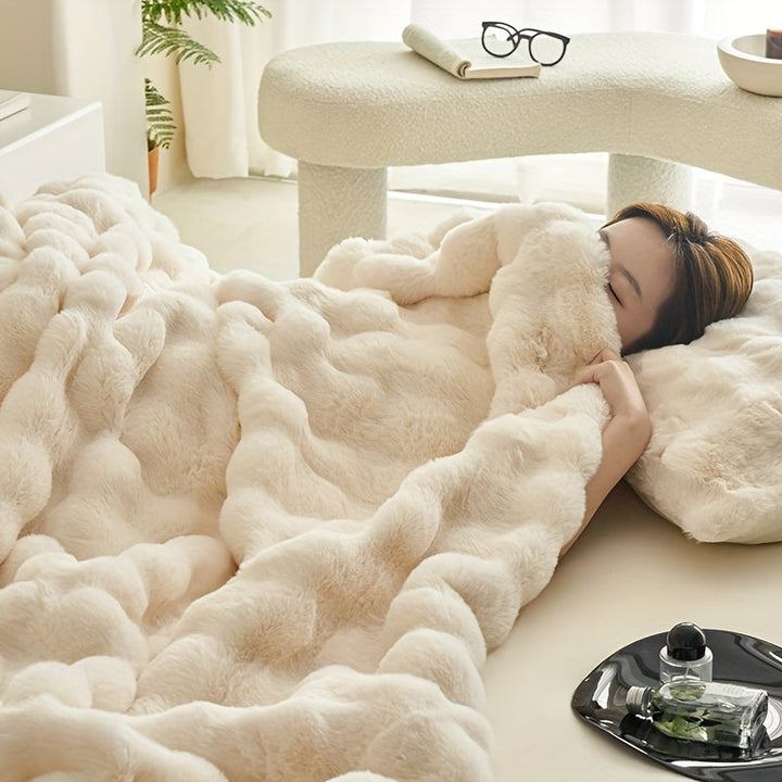 BowLift | Fleece Blanket Beige | Warm Cuddly Blanket Plush and Thick
