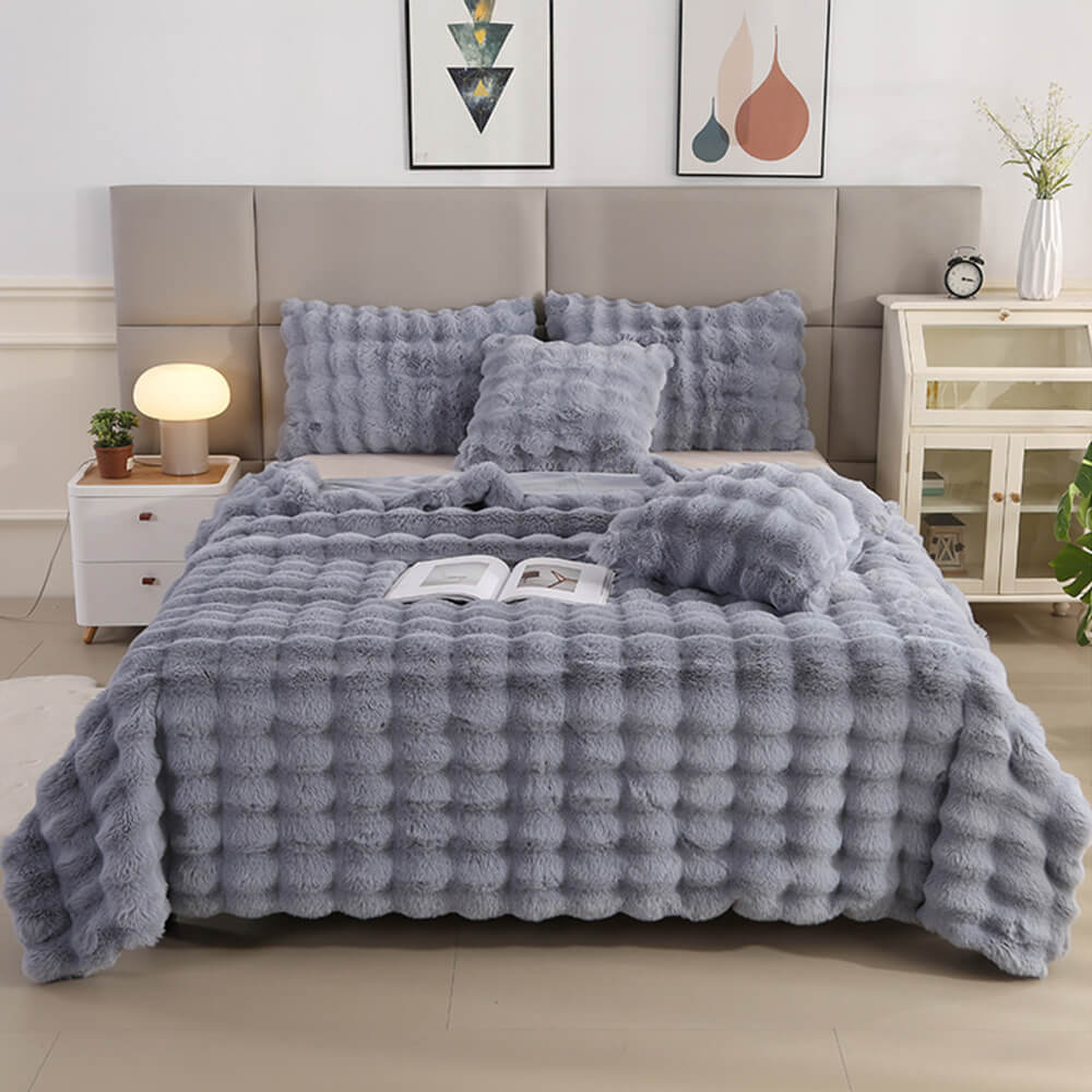 BowLift | Premium Bubble Double Layer Thick Faux Rabbit Fur Blanket