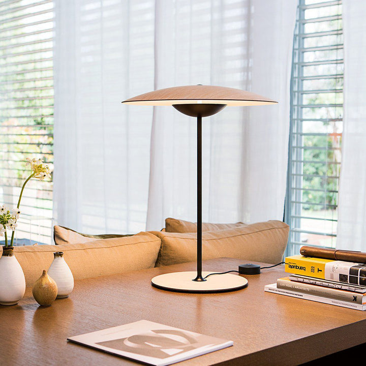 BowLift | Elegant Table Lamp Ginger