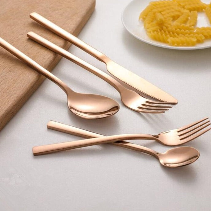 BowLift | Golden Cutlery Set 30-piece | Elegant Stainless Steel Cutlery