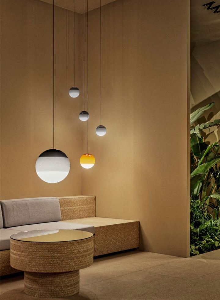 BowLift | Gradient Pendant Light Black | Modern Dining Room Lamp
