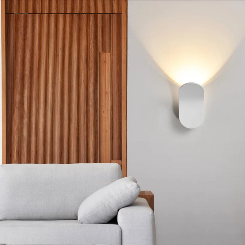 BowLift | SkandiGlow Wall Lamp | LED Skateboard Design | Modern & Creative
