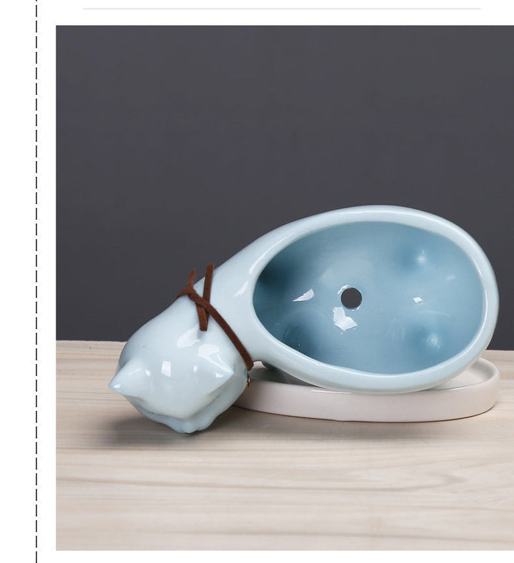 BowLift | Rising Cat Ceramic Flower Pot