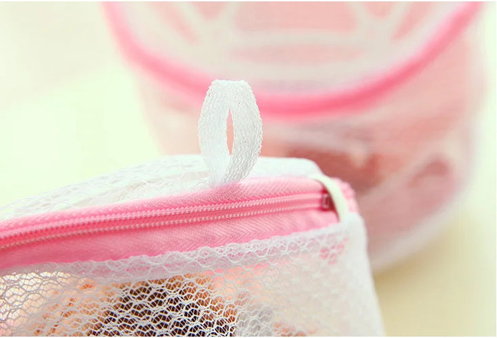 LaceGuard – Premium Laundry Bag for Lingerie & Organizer Bowlift