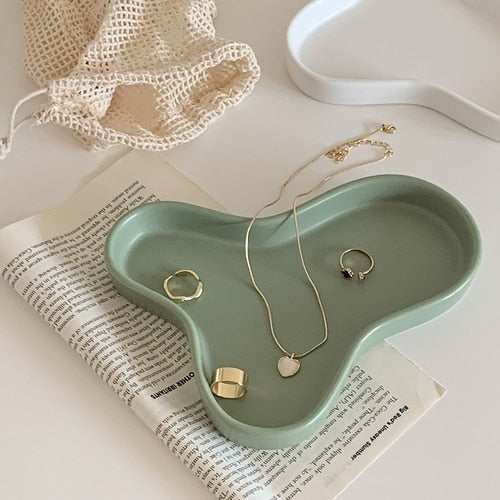 BowLift | Ceramic Cloud Trays