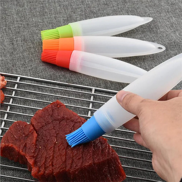 BowLift | Multipurpose Heat Resistant Oil Bottle Brush