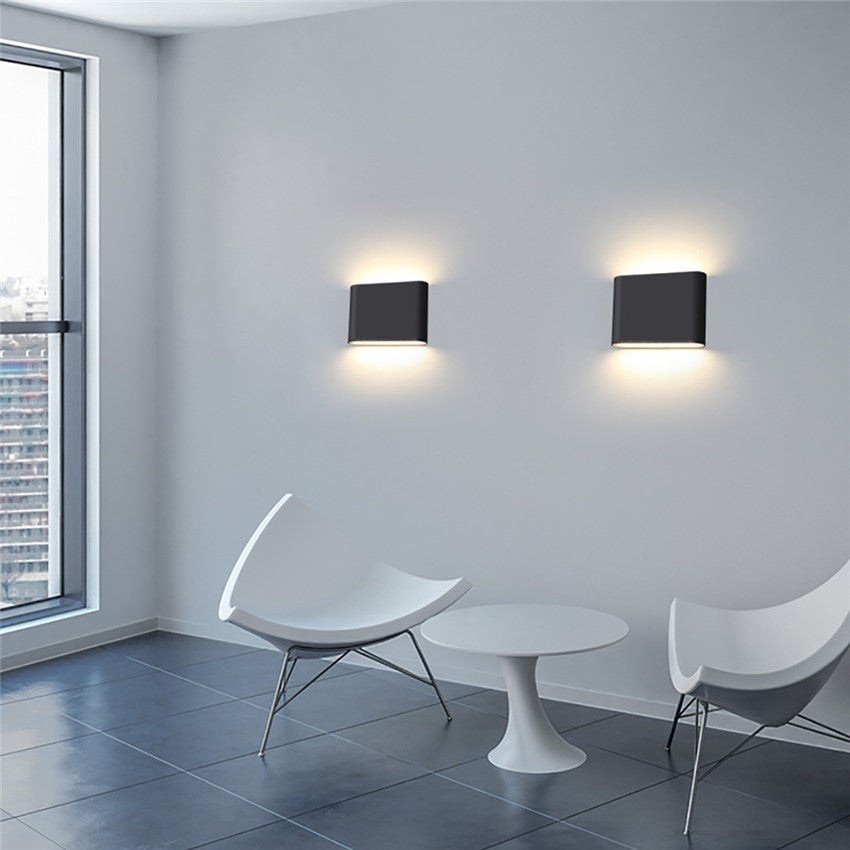 BowLift | Modern LED Outdoor Wall Light – Waterproof, Rectangular