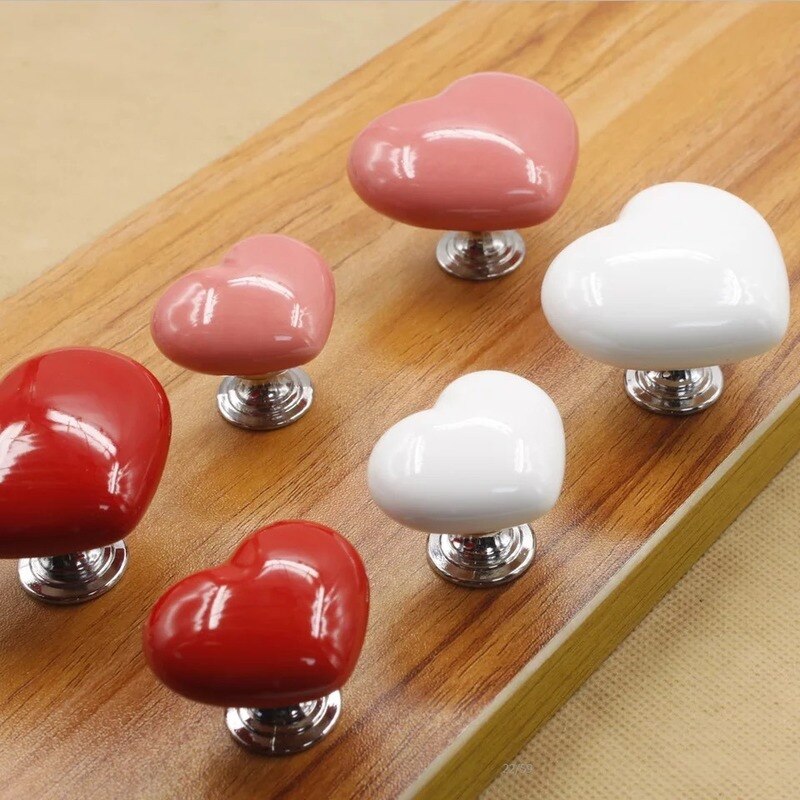 BowLift | Ceramic Heart Door Cabinet Handle
