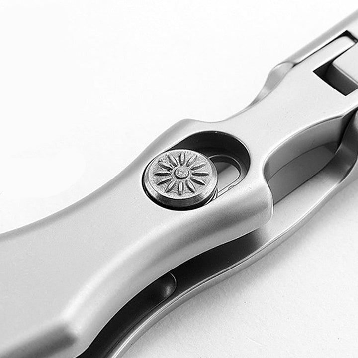 BowLift | Clean Cut Sharp Nail Clipper