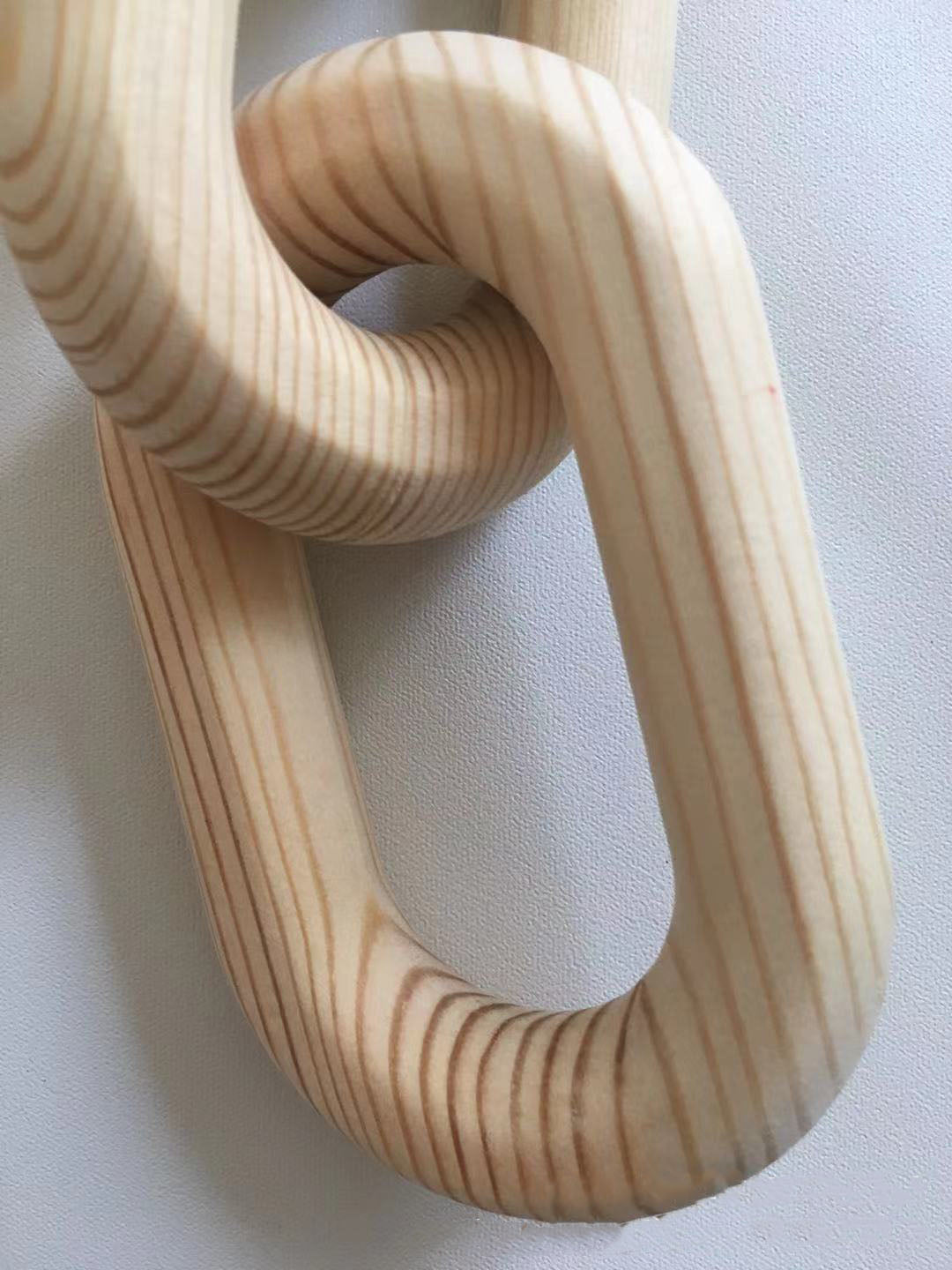 BowLift | Modern Wooden Chain Link Decor