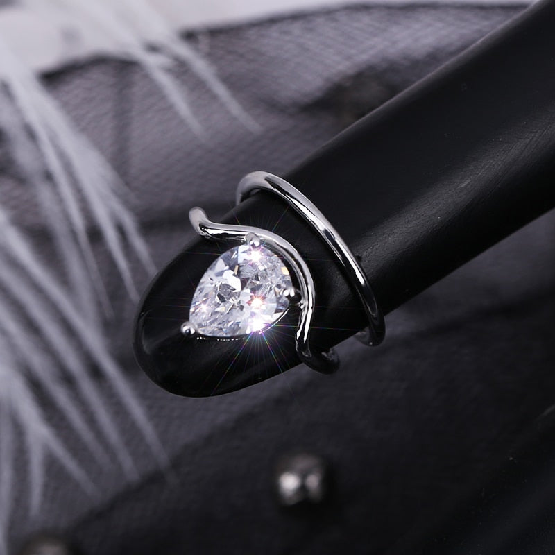 BowLift | Sleek Line Gothic Metal Thin Nail Rings
