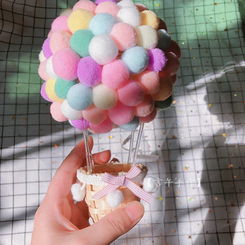 BowLift | DIY Hot Air Balloon-shaped Flying Animals Night Lamp