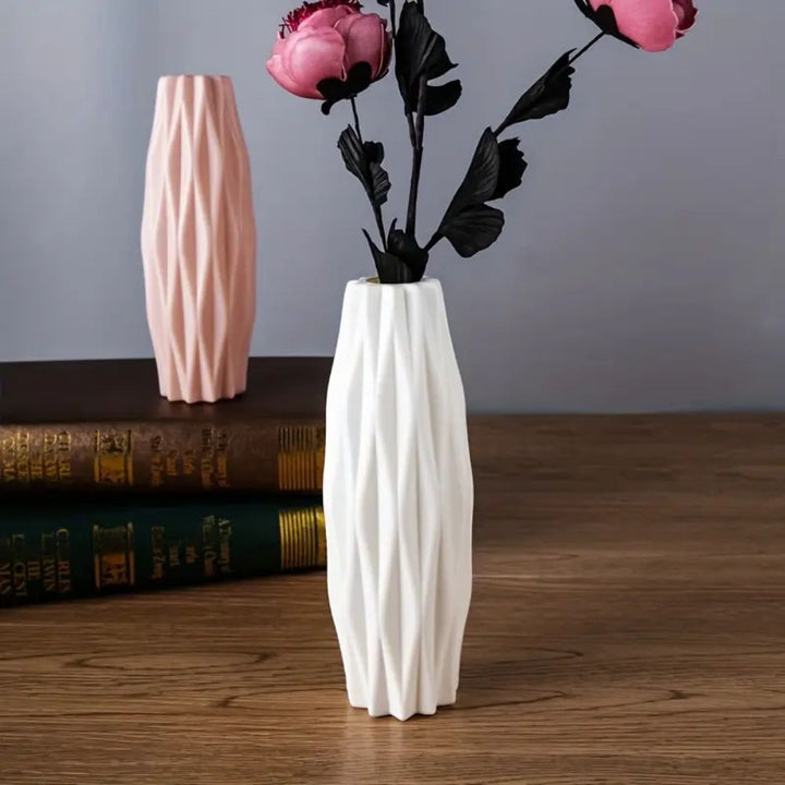 BowLift | Hollow Fold Art Vase