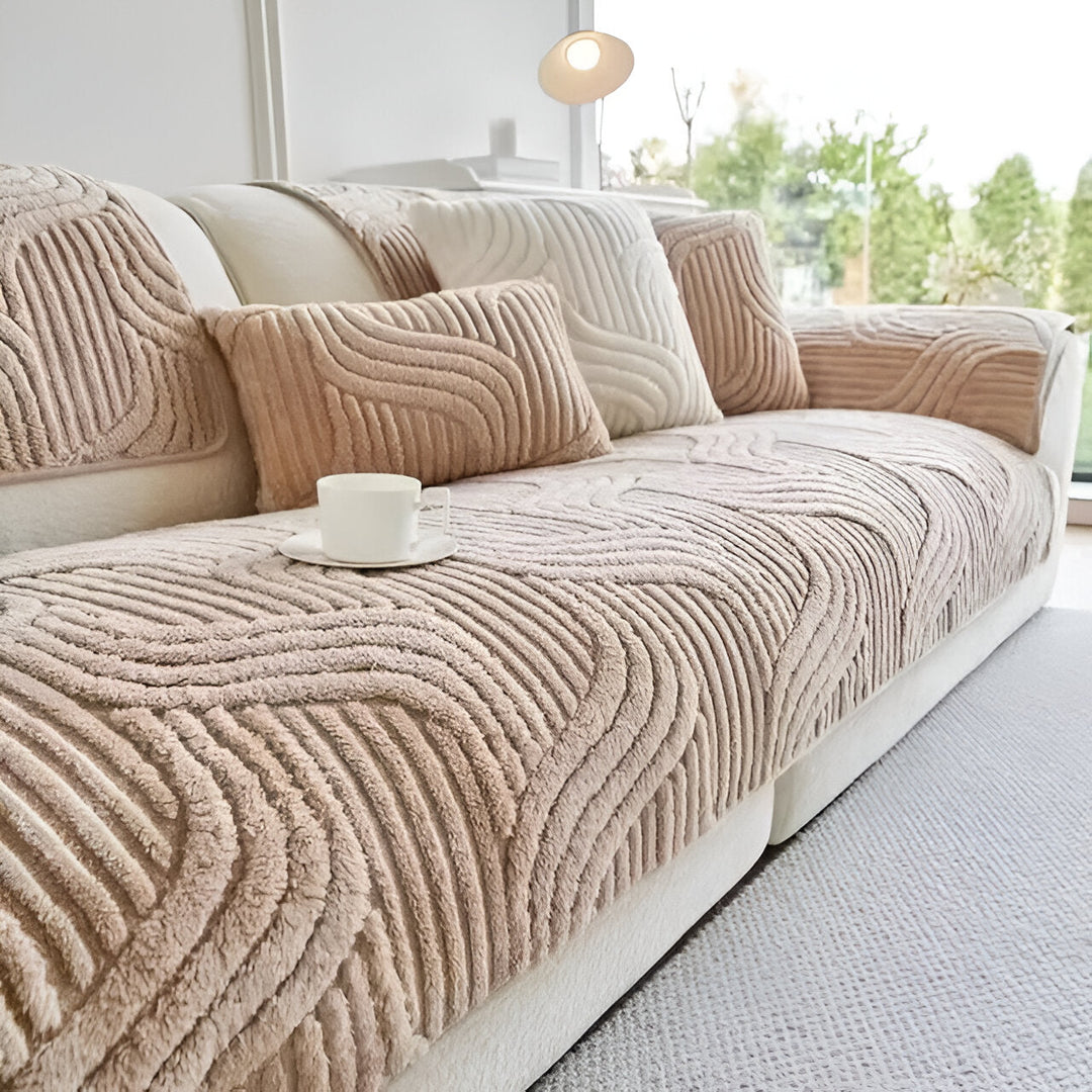 BowLift | CushShield | Non-slip velvet sofa cover for 2-4 seater