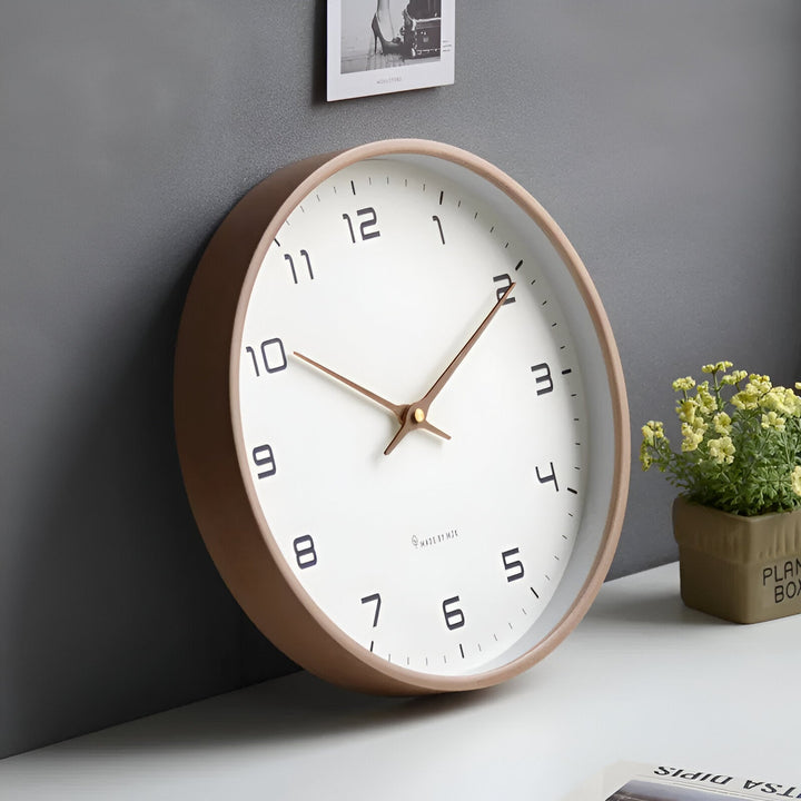 BowLift | Elegant Wooden Wall Clock 30 cm