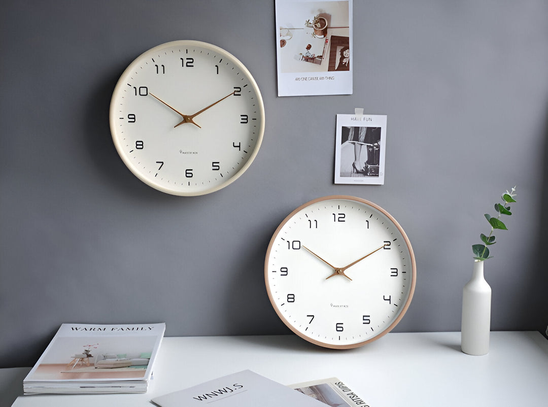 BowLift | Elegant Wooden Wall Clock 30 cm