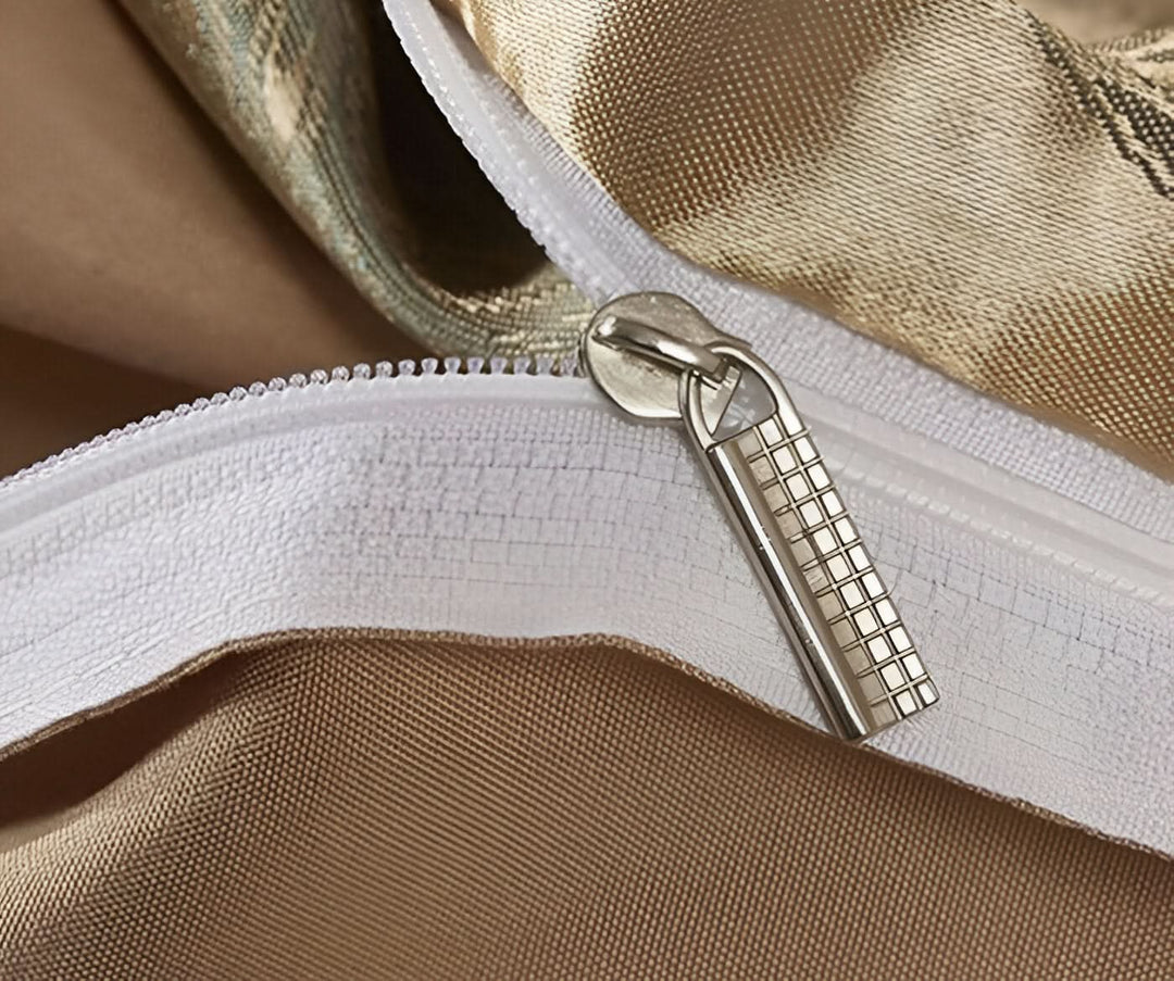 BowLift | SILKLOFT – Elegant Satin Jacquard Bed Linen Set