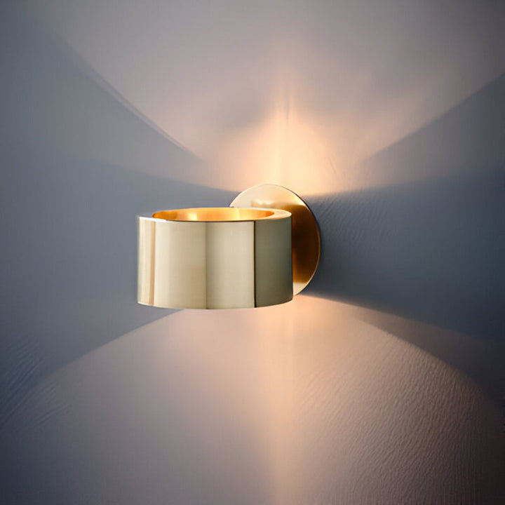 BowLift | Golden Minimalist Wall Lamp