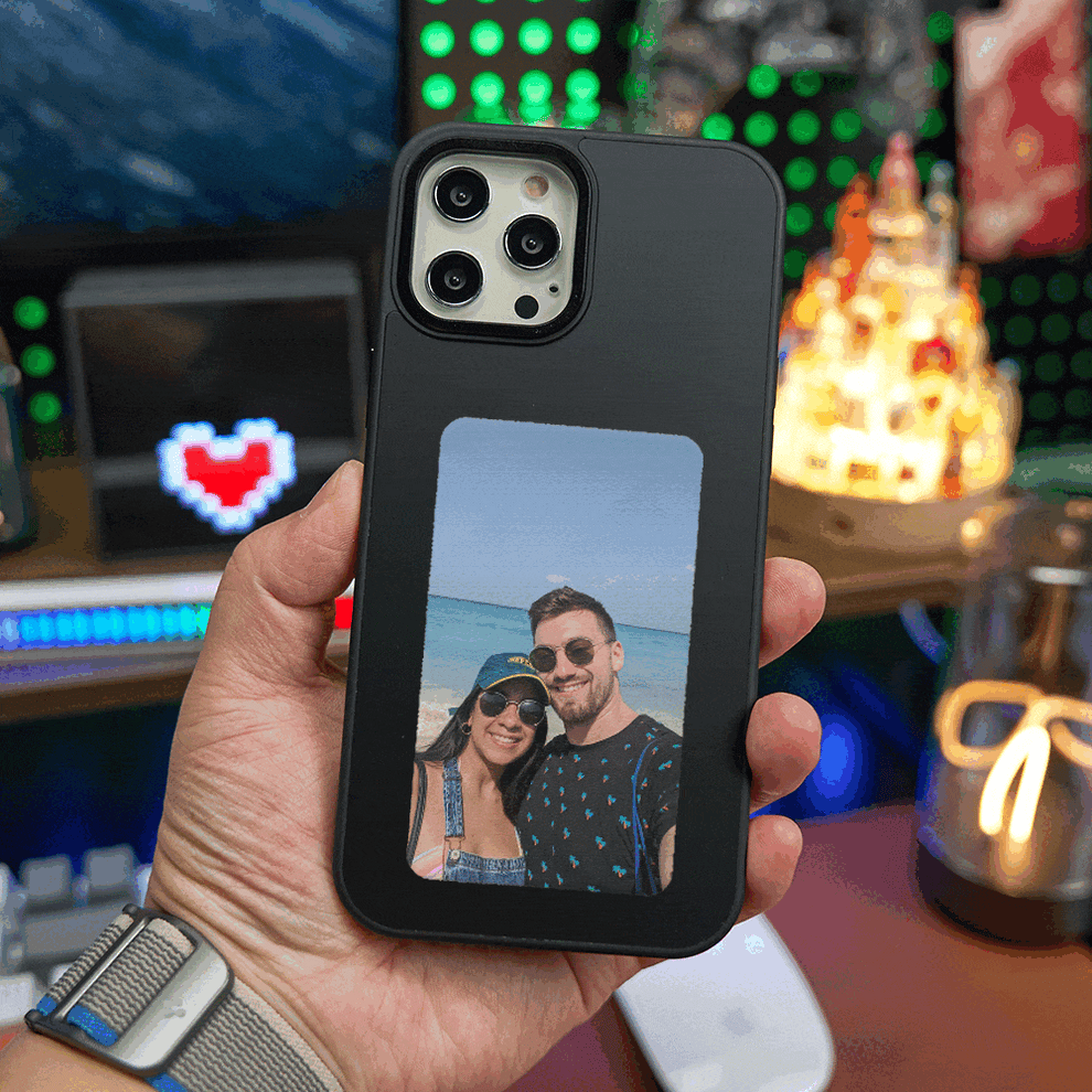PicFrame iPhone Case | Dynamic Photo Display | Bowlift