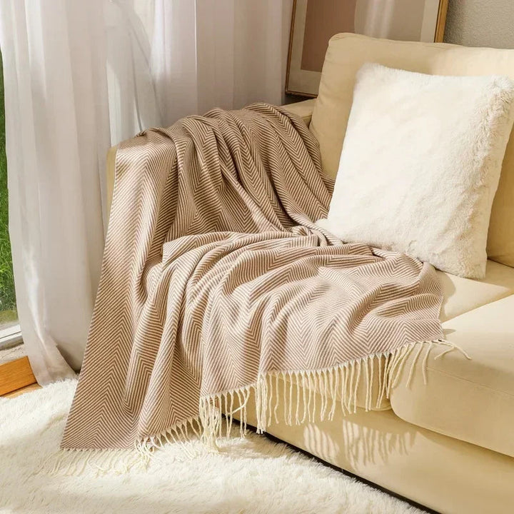 BowLift | Cuddle Blanket | Soft, Cozy Blanket for Sofa and Bed