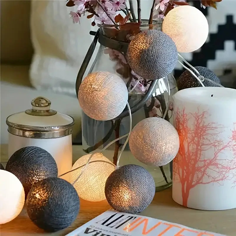 BowLift | LED string lights | Ball lights for festive occasions