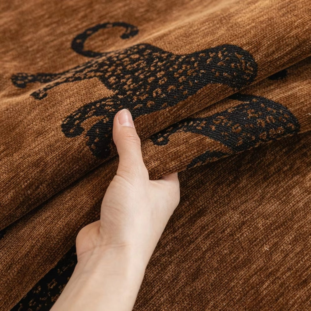 BowLift | Lion Wavy Non-Slip Sofa Cover