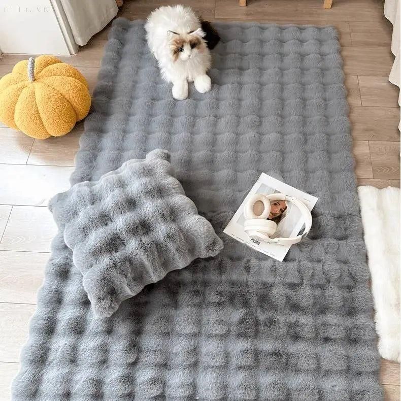BowLift | Floral Plush Faux Fur Rug with Non-Slip Backing