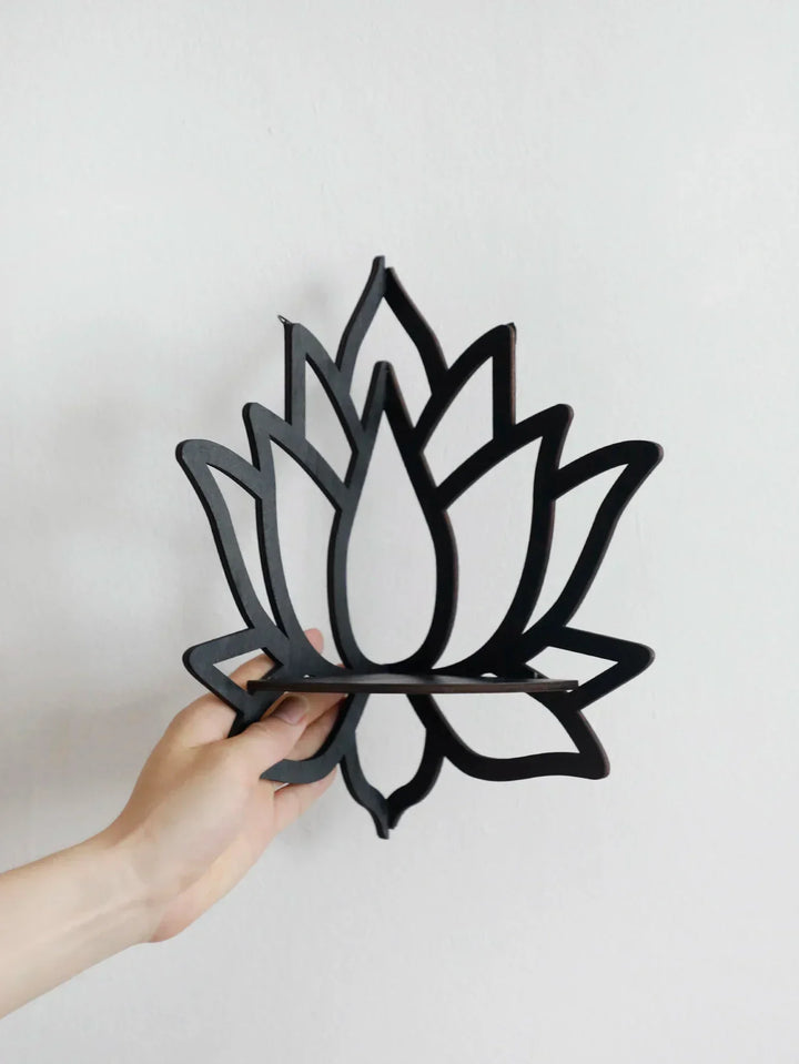 BowLift | LotusCrystal Crystal Corner – Elegant Wood Design with Spiritual Meaning – 23x29 cm