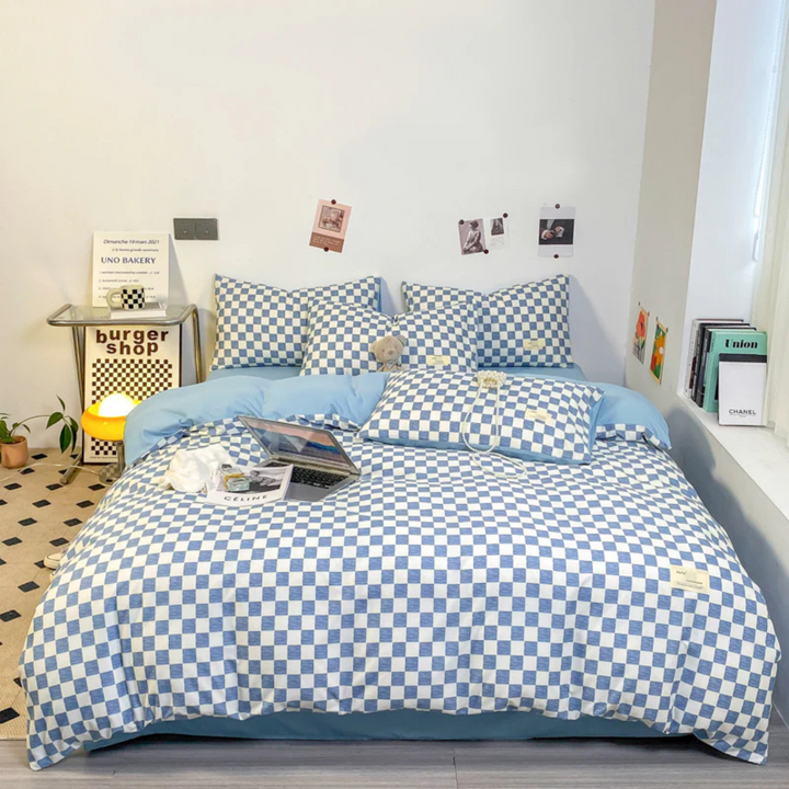 BowLift | Luxury Check Pattern Duvet Cover | High-Quality Bedding 135x200