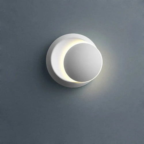 BowLift | Minimalistic Orb Design Wall Light