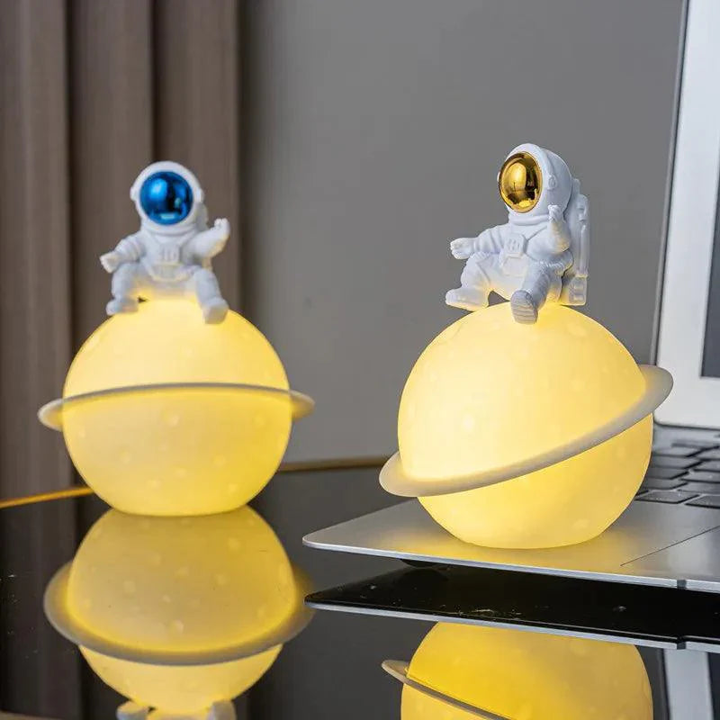 BowLift | AstroLume Astronaut Sculpture with Planet Night Light | Modern Decorative Highlight | Environmentally Friendly PVC & ABS | 9.8 x 12.1 cm